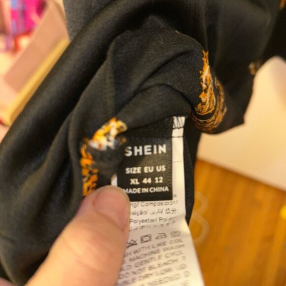 LEOPARD PRINT LONG SLEEVE SWING DRESS SIZE XL - Picture 2 of 4